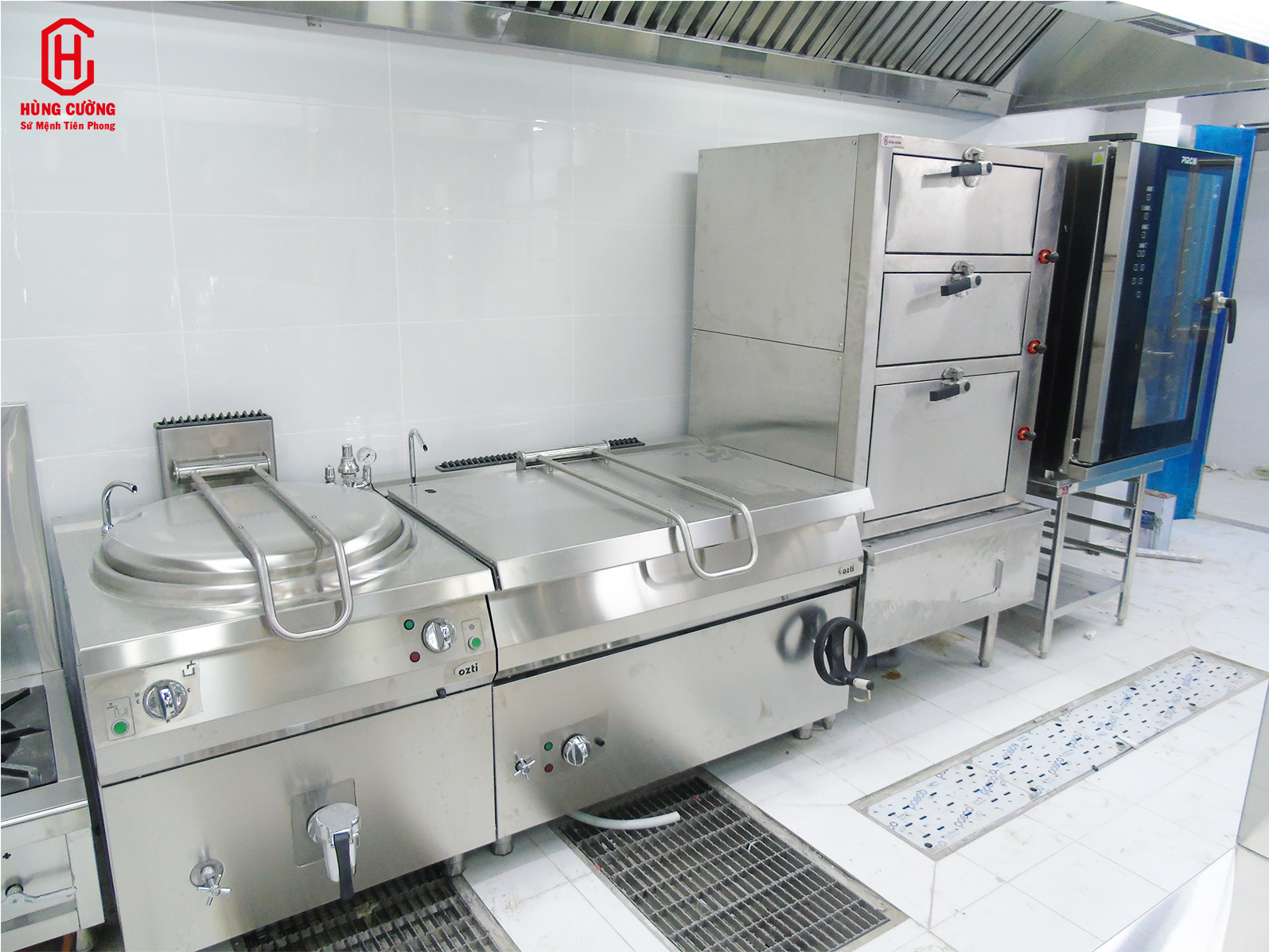 bếp chiên chảo nghiên tay quay